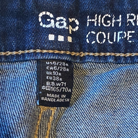 Gap Women’s High Rise Skinny Jeans - Dark Wash - Picture 5 of 6